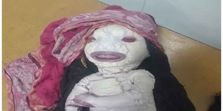 અહીં યુપીમાં એક વિચિત્ર બાળકનો જન્મ થયો… પુત્રને જોઈને માતા ચોંકી ગઈ! લોકો એલિયન્સ કહી રહ્યા છે