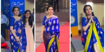 નીતા અંબાણી રોયલ બ્લુ સિલ્ક સાડીમાં ખૂબ જ સુંદર લાગી રહી હતી, જુઓ તસવીરો